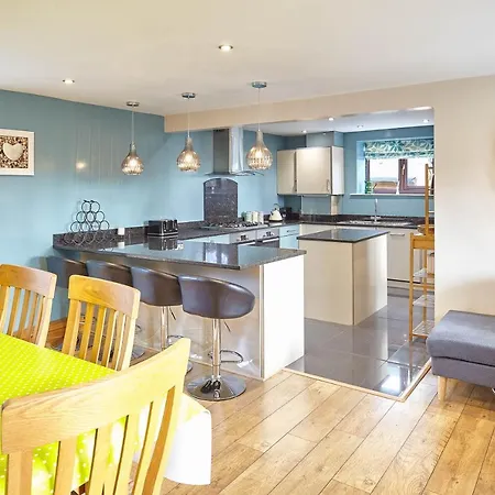 Holiday home Host & - Larpool Mews Whitby